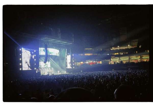 Chase Field, section: 133, row: 15, seat: 15
