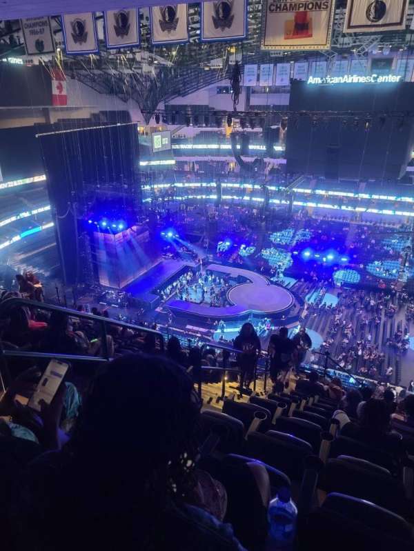 American Airlines Center, section: 325, row: S, seat: 17