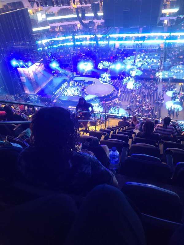 American Airlines Center, section: 325, row: S, seat: 17
