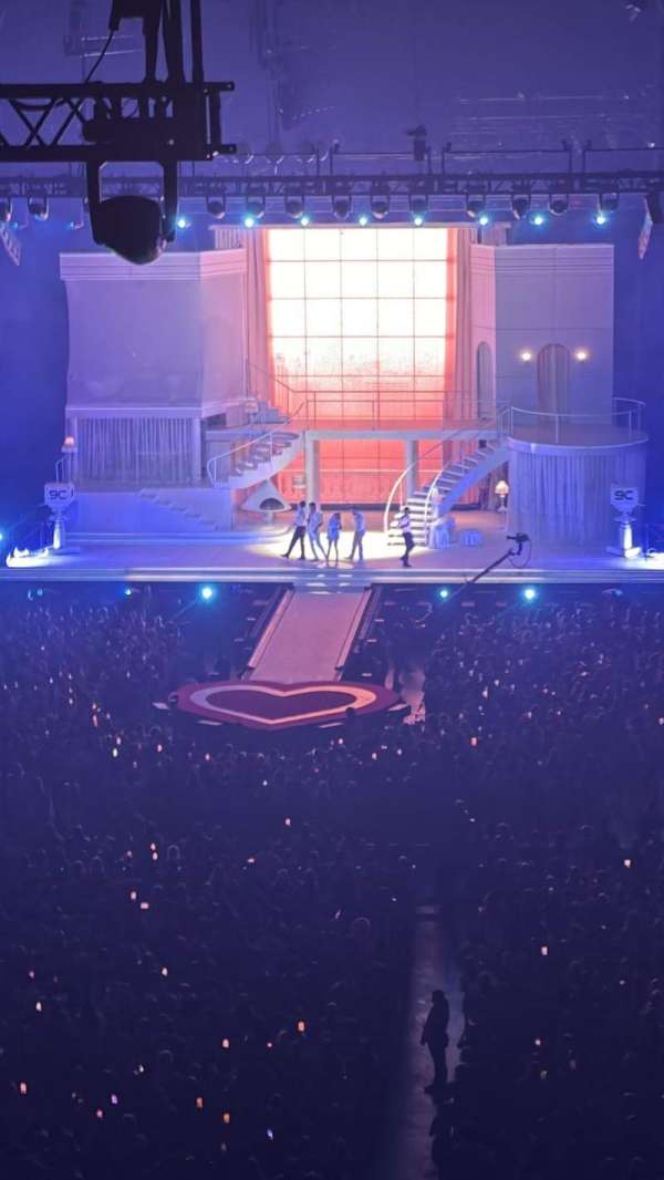 CFG Bank Arena, section: 209, row: G, seat: 22