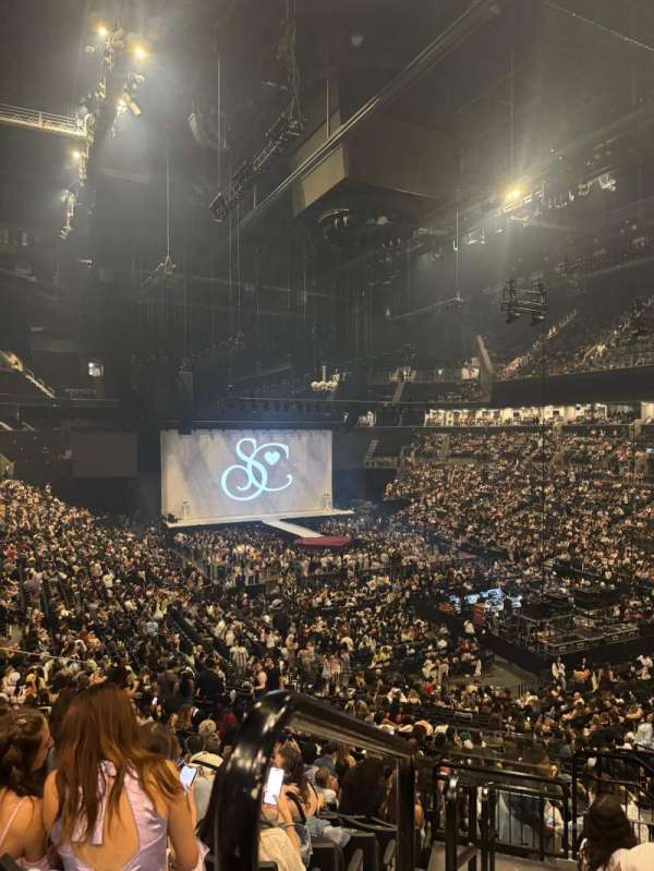 Barclays Center, section: 118, row: 9, seat: 23
