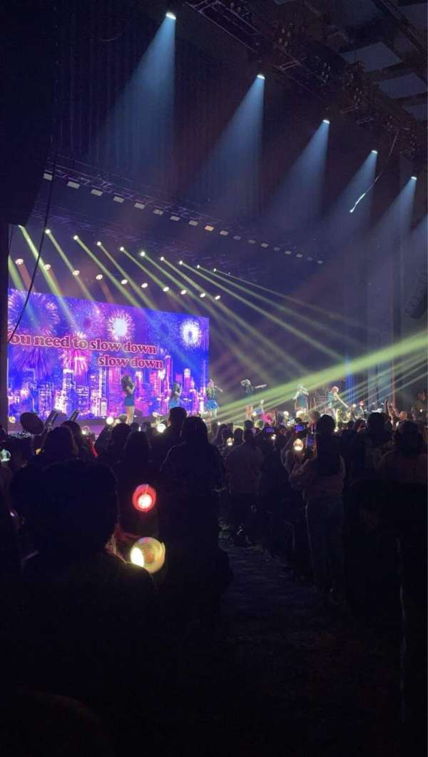 Rosemont Theatre, section: 112, row: M, seat: 1