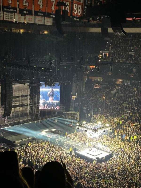 Santander Arena, section: 11, row: 200, seat: 200