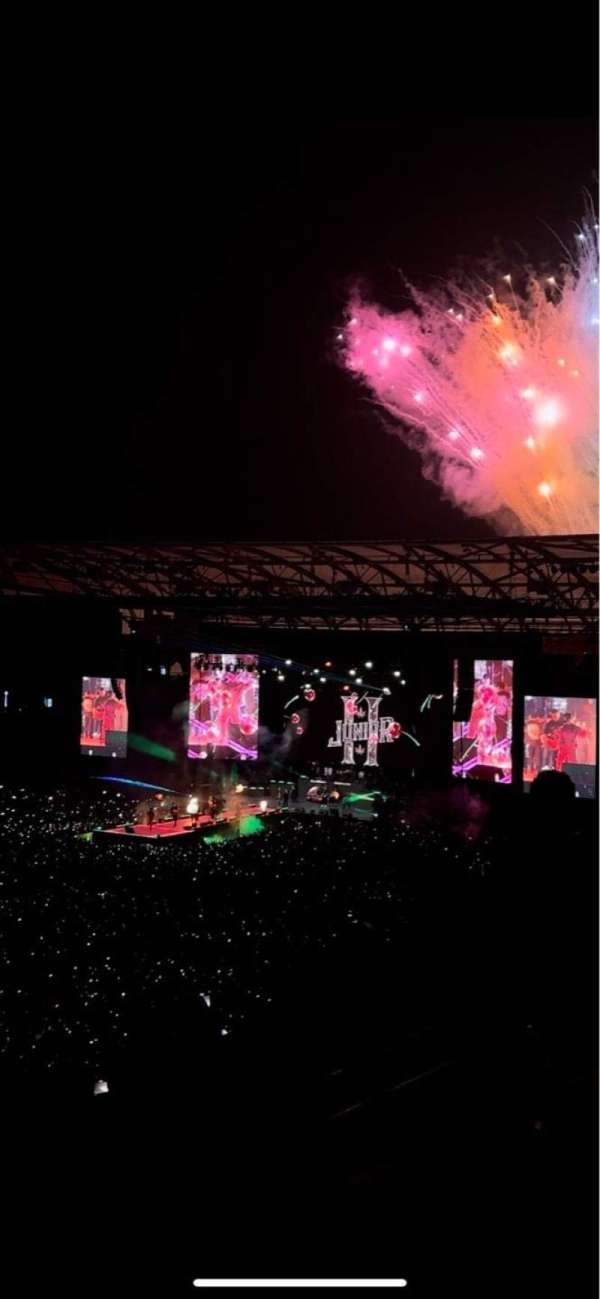 BMO Stadium, section: 216, row: k, seat: 1