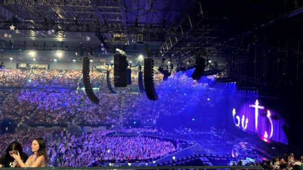 Rod Laver Arena, section: 45, row: DD