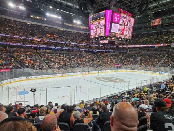 T-Mobile Arena, section: 3, row: Q, seat: 9