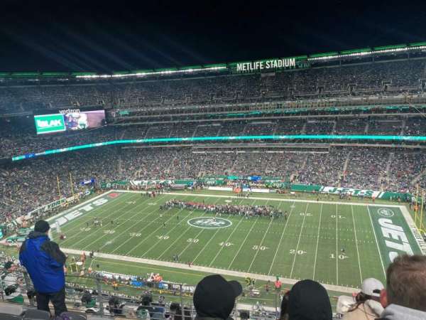 MetLife Stadium, section: 311, row: 9, seat: 9