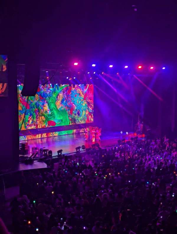 Smart Financial Centre, section: 101, row: HH, seat: 16
