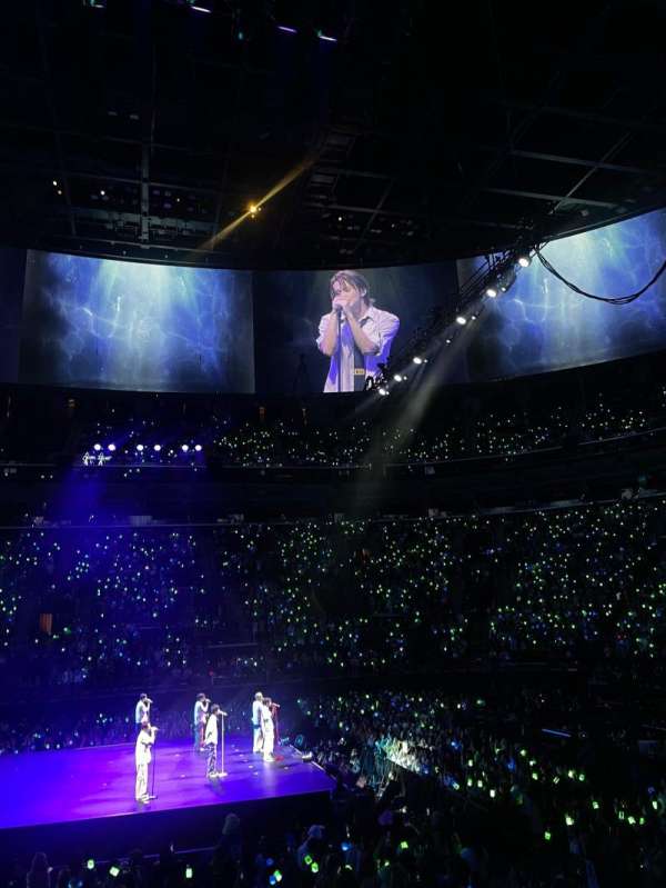 Intuit Dome, section: Club 9, row: 6, seat: 9