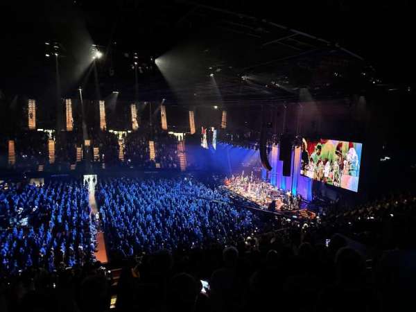 Kia Forum, section: 209, row: 9, seat: 5
