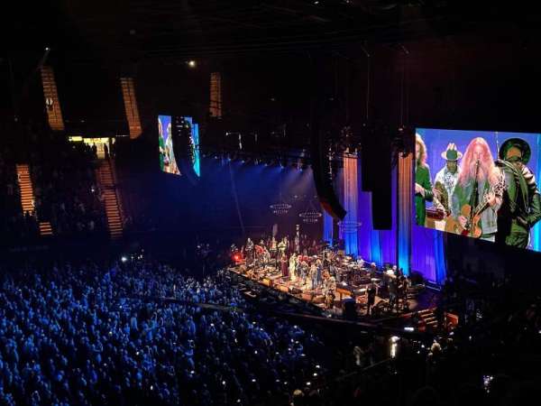 Kia Forum, section: 209, row: 9, seat: 5