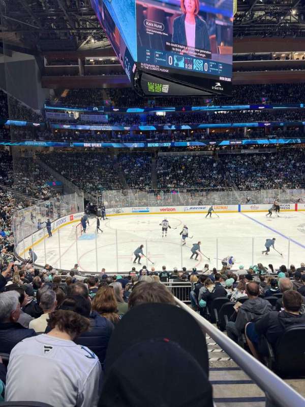Climate Pledge Arena, section: 03, row: S, seat: 1