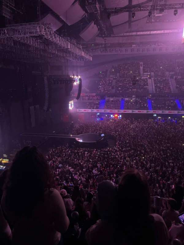 Movistar Arena, Madrid, section: 16, row: 7, seat: 20