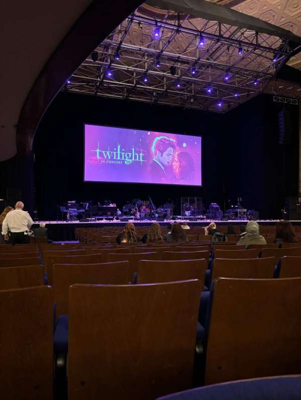 Sheffield City Hall, section: Stalls, row: R, seat: 40