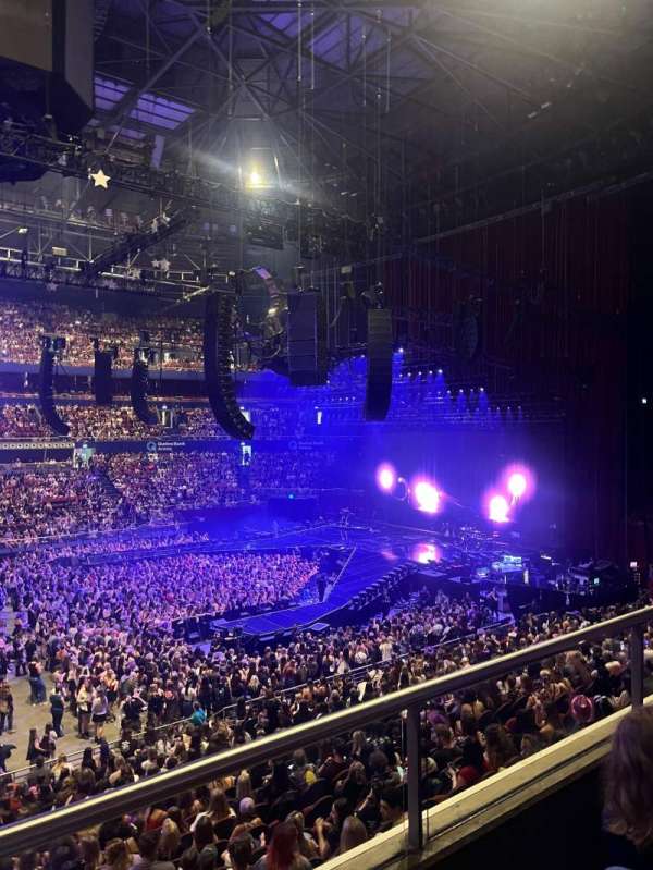 Qudos Bank Arena, section: 42, row: B, seat: 297