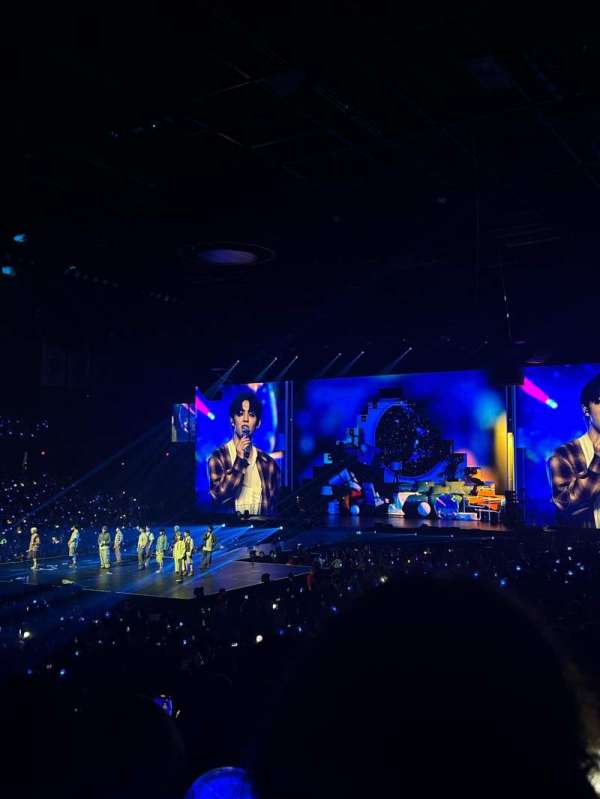 Allstate Arena, section: 113, row: Q, seat: 7