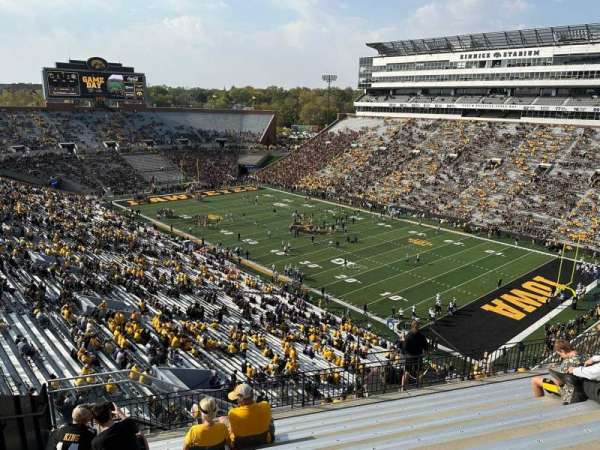 Kinnick Stadium, section: 341, row: 15, seat: 28