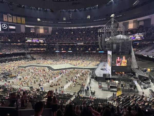 Caesars Superdome, section: 332, row: 14, seat: 16