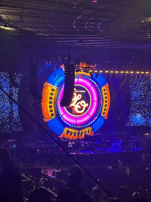 Kia Center, section: 231, row: 2, seat: 5