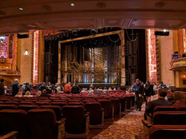 Shea's Buffalo, section: Orchestra 1, row: U, seat: 30
