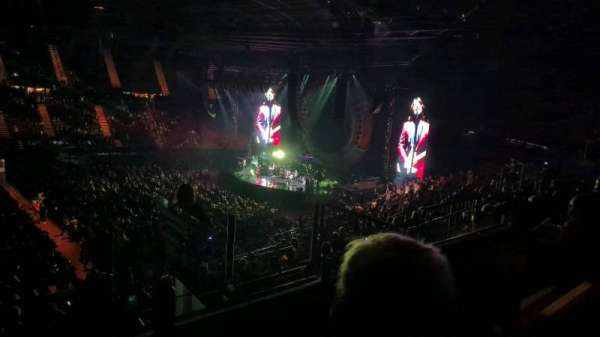 Kia Forum, section: 208, row: 6, seat: 8