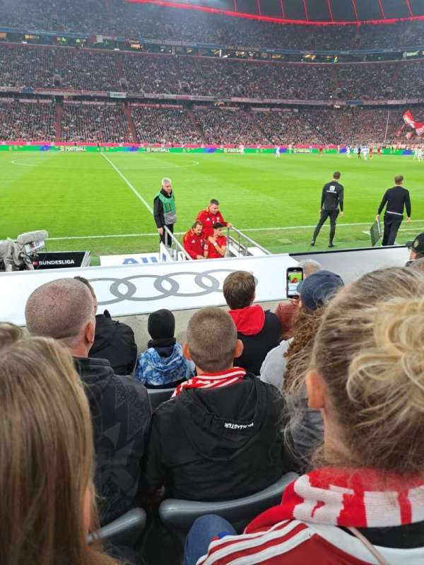 Allianz Arena, section: 103, row: 5