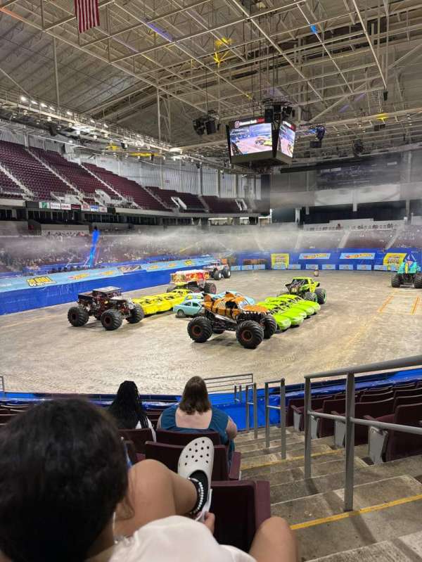 Simmons Bank Arena, section: 112, row: 19, seat: 1