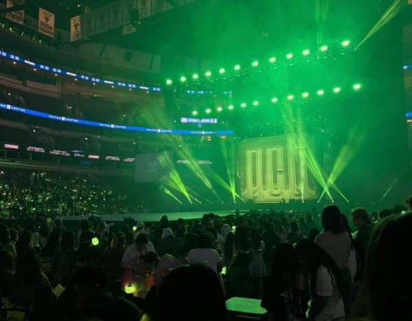 United Center, section: 102, row: 2, seat: 4
