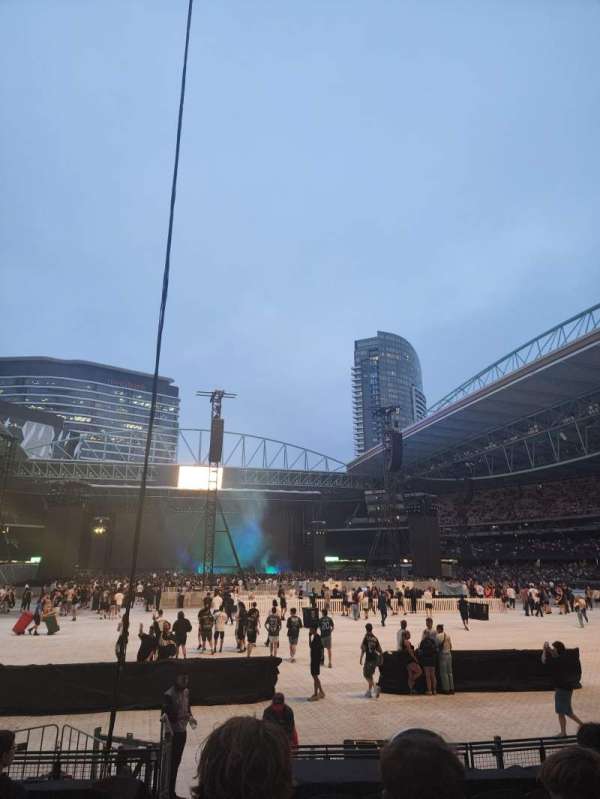 Marvel Stadium, section: L1-26, row: K, seat: 20