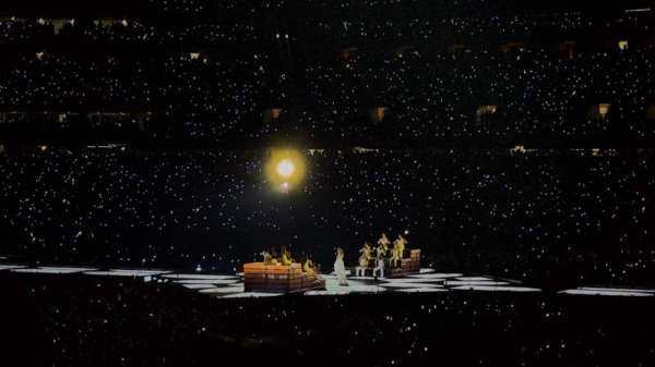Caesars Superdome, section: 139, row: 33, seat: 1