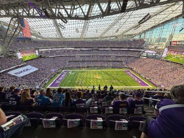 U.S. Bank Stadium, section: 313, row: 15, seat: 4