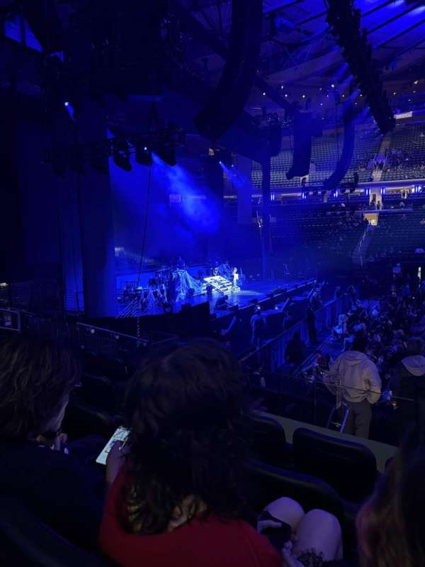 Madison Square Garden, section: 116, row: 9, seat: 12