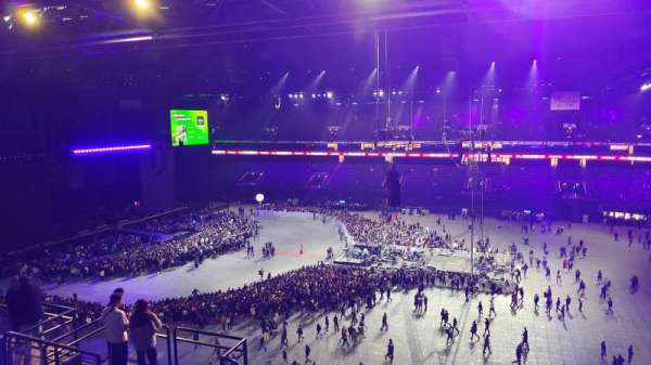 Paris La Défense Arena, section: 405, row: 51, seat: 34