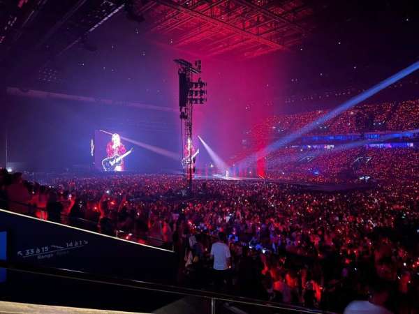 Paris La Défense Arena, section: 106, row: 22, seat: 37