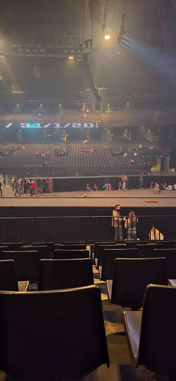 AFAS Dome, section: 114, row: 17, seat: 10