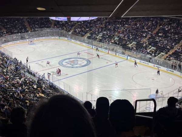 Madison Square Garden, section: 413, row: 6, seat: 9