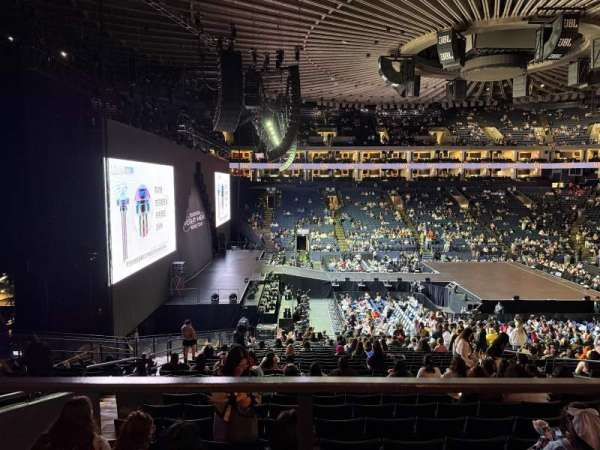 Oakland Arena, section: 116, row: DS, seat: 8