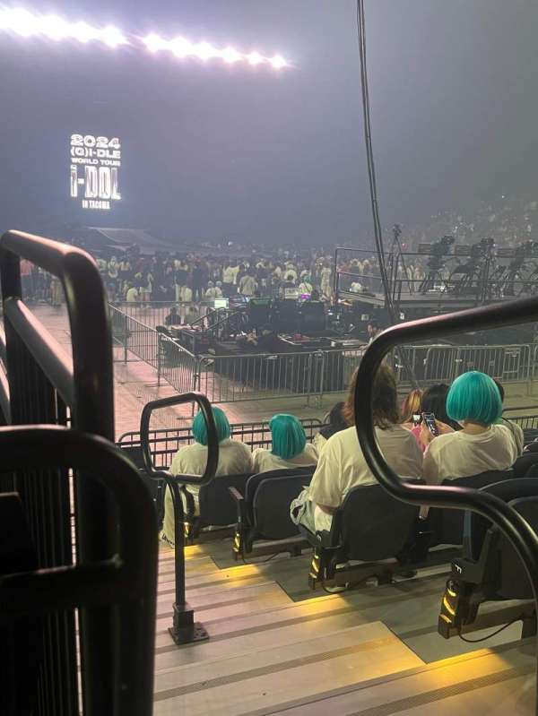Tacoma Dome, section: 109, row: H, seat: 1