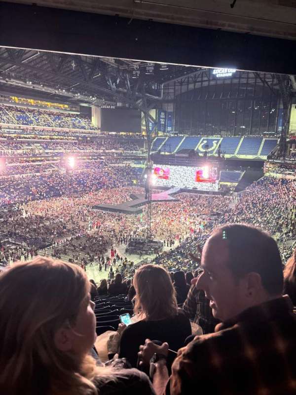 Lucas Oil Stadium, section: 422, row: 13, seat: 14