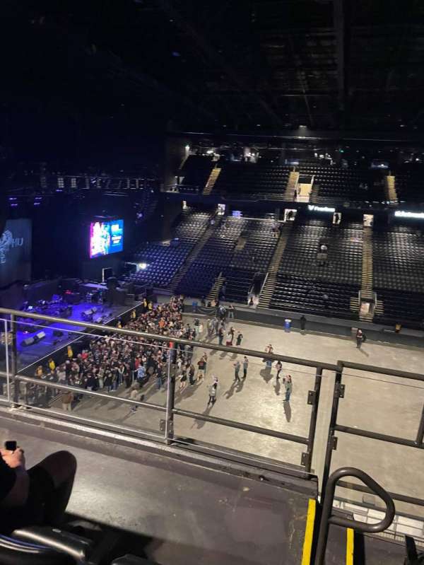 CFG Bank Arena, section: 218, row: D, seat: 11