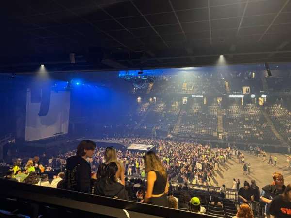 CFG Bank Arena, section: 122, row: AA, seat: 1-2