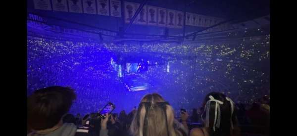 United Center, section: 328, row: 8, seat: 2