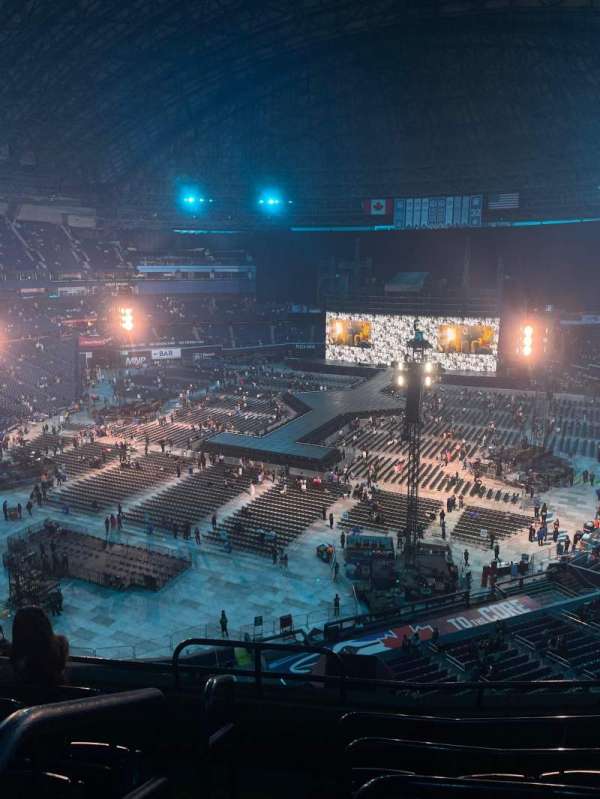 Rogers Centre, section: 520, row: 14, seat: 12