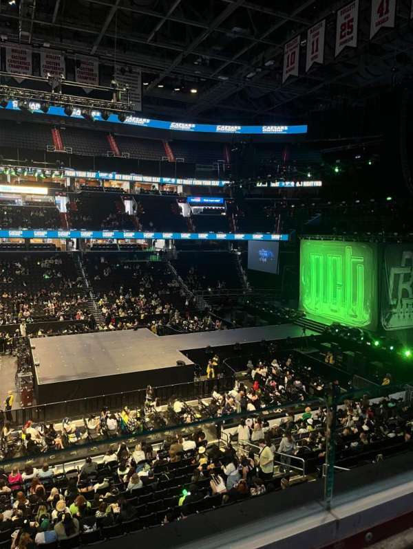 Capital One Arena, section: 215, row: A, seat: 6