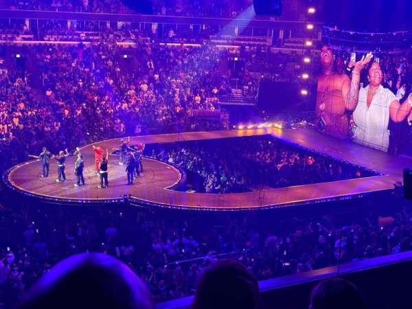 United Center, section: 201, row: 4, seat: 3