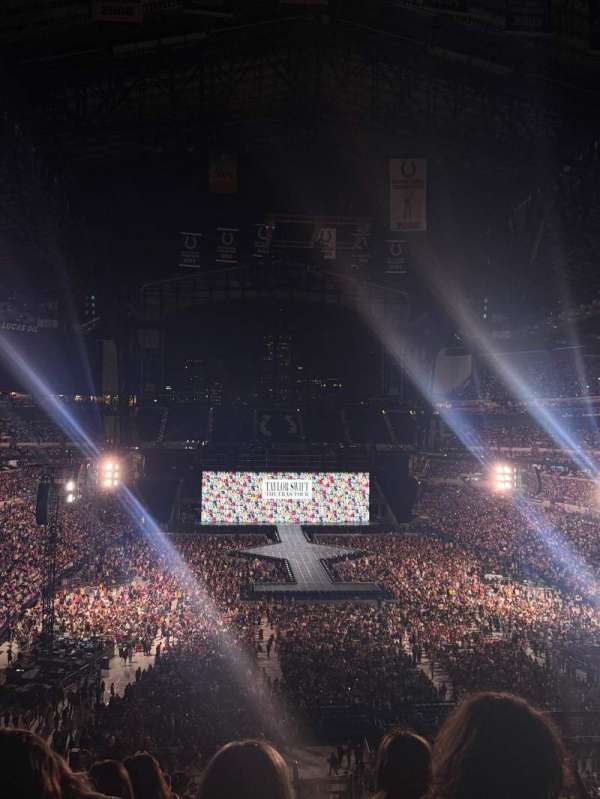 Lucas Oil Stadium, section: 428, seat: 25
