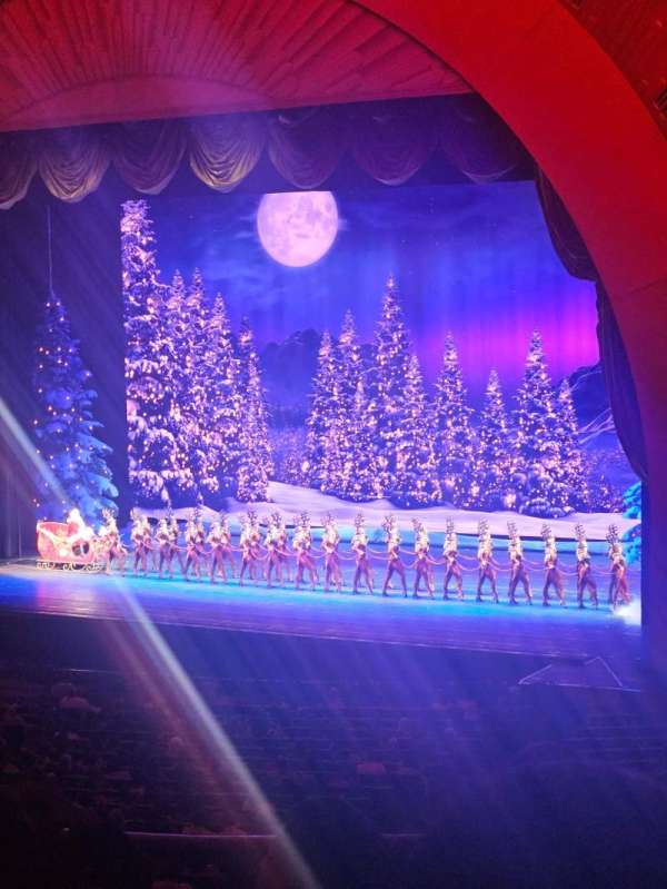 Radio City Music Hall, section: 1st Mezzanine 1, row: C, seat: 106-105