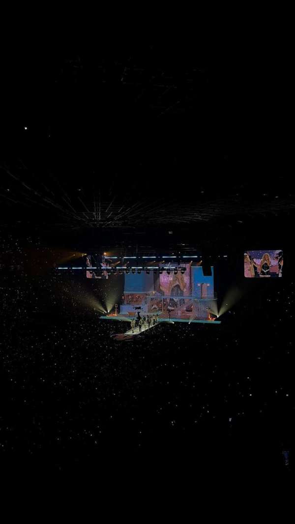Kia Forum, section: 203, row: 7, seat: 6