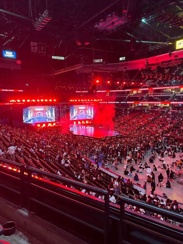 Honda Center, section: 304, row: B, seat: 4