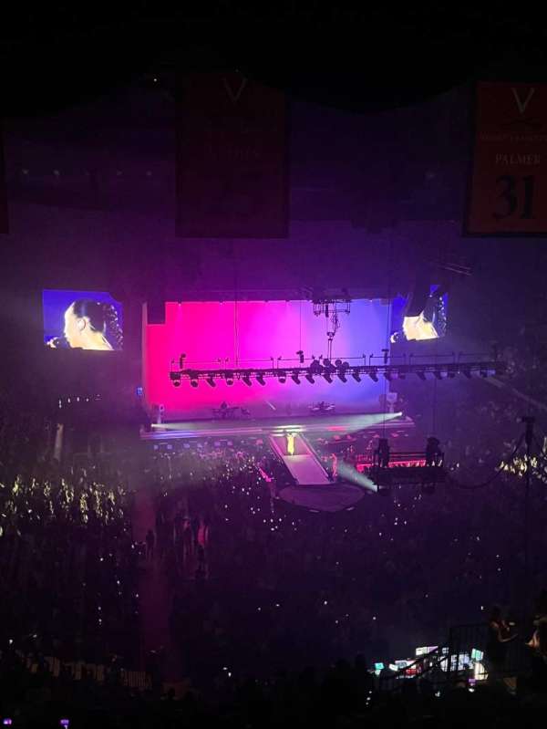 John Paul Jones Arena, section: 309, row: W